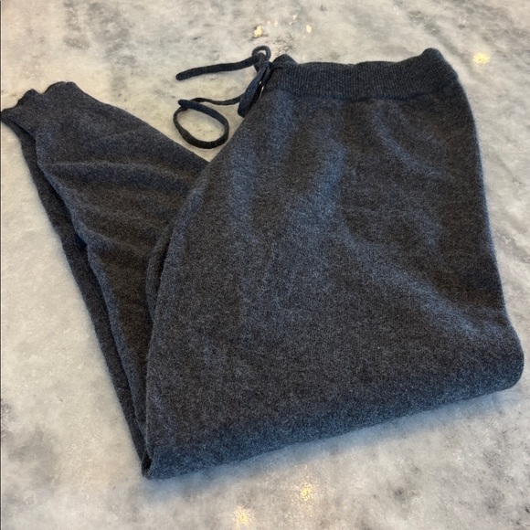 Charter Club Luxury, Cashmere Joggers - Picture 1 of 4